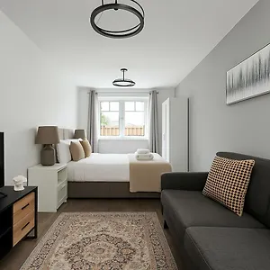 Bright Private - Peaceful Morden Location Londres